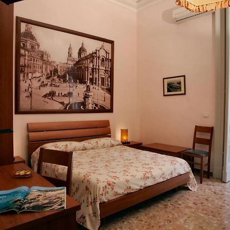 Picone Bed&Breakfast Catania Bilik gambar